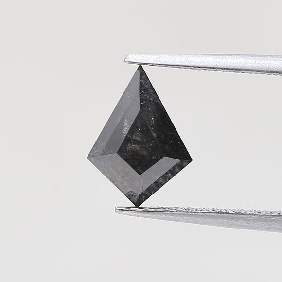 0.63ct Salt and Pepper 8.00x4.98x2.65mm Kite Rosecut SP1029-12