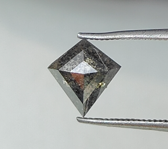 1.10ct Salt and Pepper 8.05x7.60x3.01 mm Kite Rosecut SP1029-4