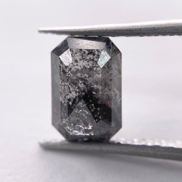 Salt and Pepper 0.85ct  Emerald cut   6.65x4.40x2.70mm  SP8254