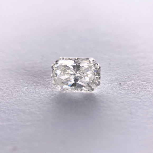 0.44ct 5.26x3.70x2.68mm SI1 G Radiant Cut DDL3043